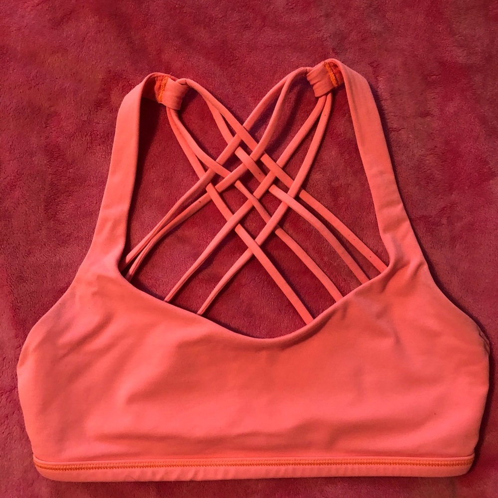 lululemon sports bra